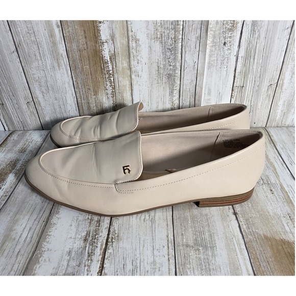 Liz Claiborne Women's Beige Loafers Memory Foam Flats Shoes Size 8.5 - Picture 3 of 8